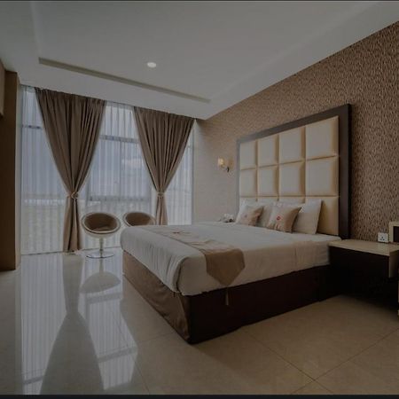 Osaka Hotel Batam Nagoya Kültér fotó