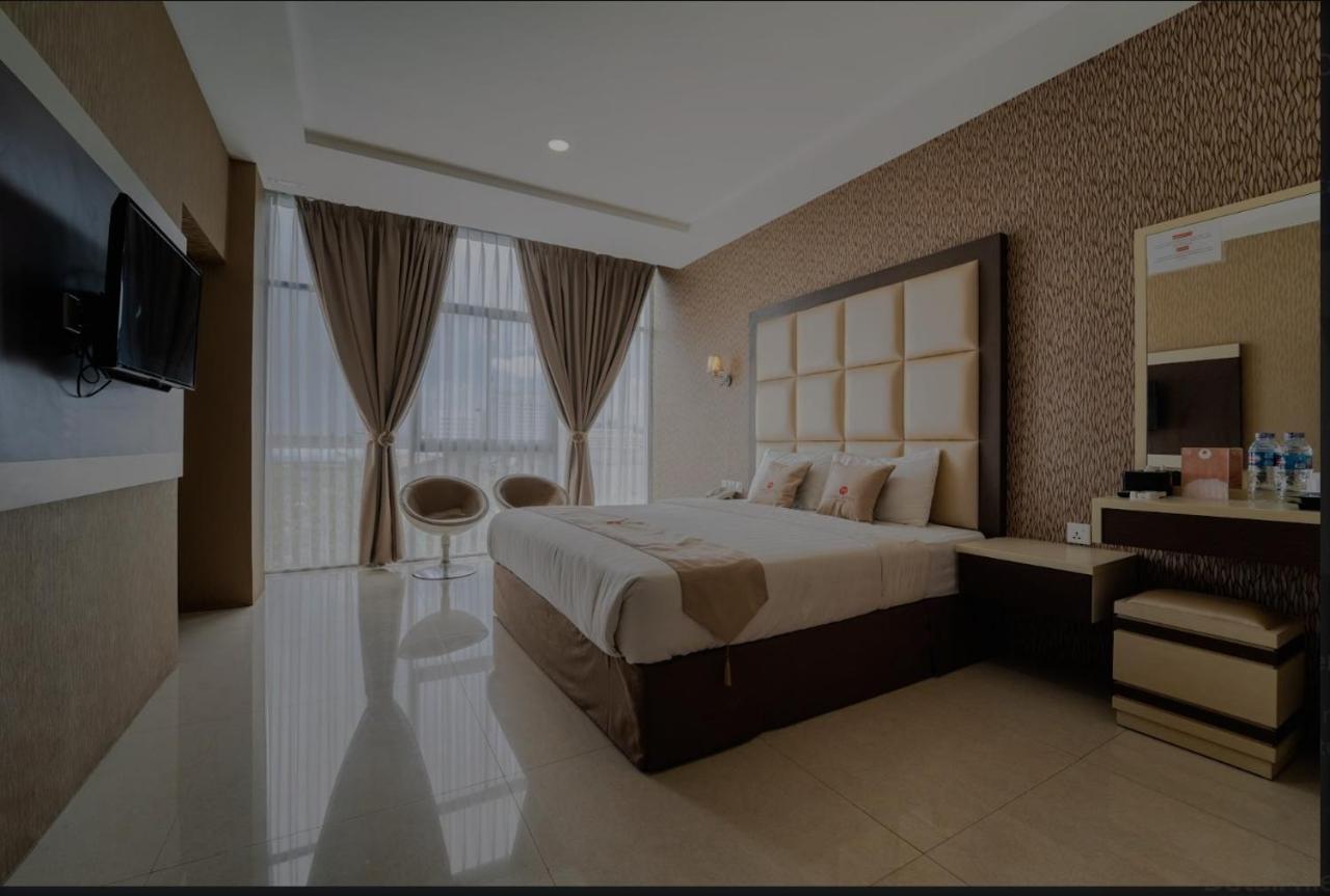 Osaka Hotel Batam Nagoya Kültér fotó